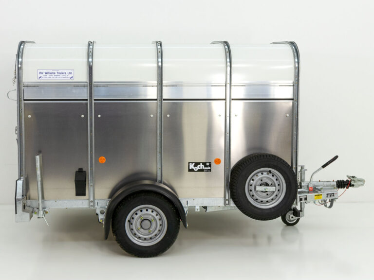 Ifor Williams P8G Schaf- und Kälberanhänger (1,4t) – Höhe 153 cm